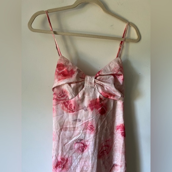 Freesia Pink Floral Midi Dress Size M NWT Spaghetti Strap Bow Back Cutout - Picture 3 of 8
